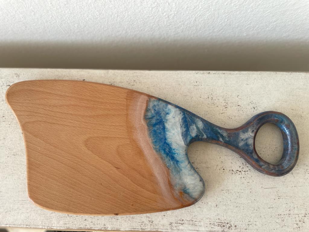 Beach Themed Resin Epoxy Wood Charcuterie Board with Circle Handle / Serving Board/ Cutting Board. Hand made